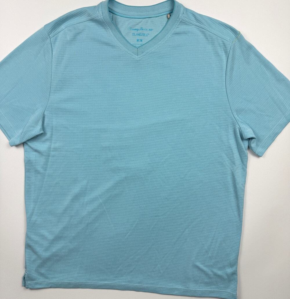 Tommy Bahama IslandZone Aqua Performance V-Neck Shirt Men's Medium Aqua